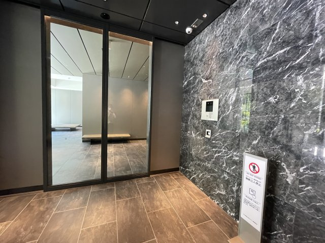 RJR堺筋本町タワーのエントランス