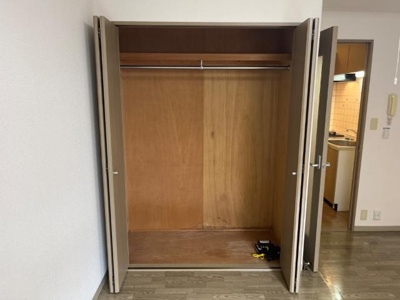 【収納】 | エヴァーグリーン | クローゼット（イメージ）