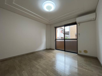 【内装】 | エヴァーグリーン | 洋室（イメージ）