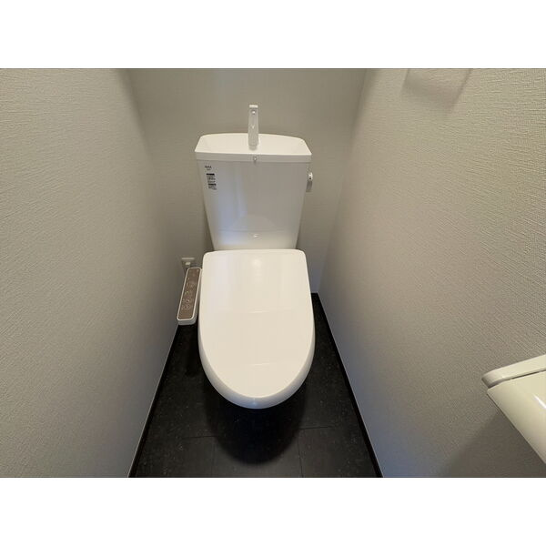 上尾市本町２丁目の倉庫