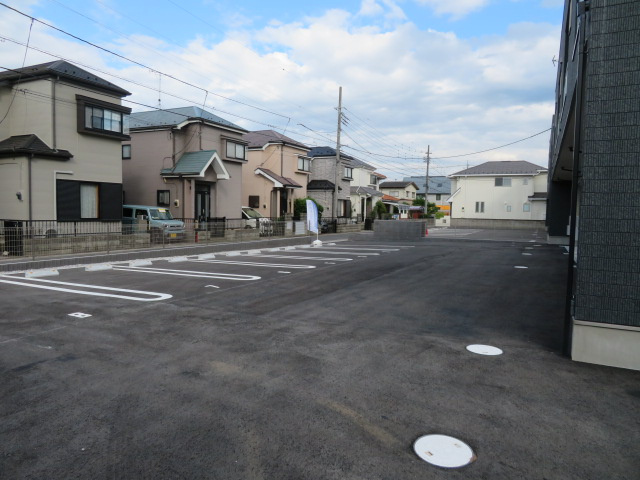 上尾市本町２丁目の倉庫