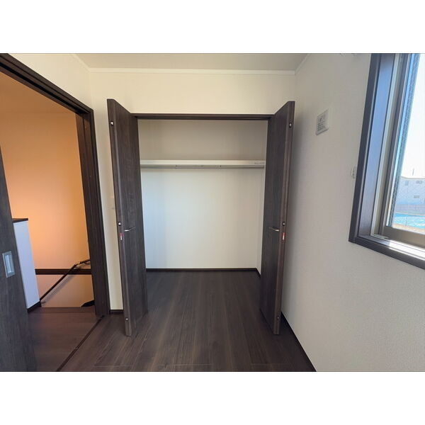 上尾市本町２丁目の倉庫