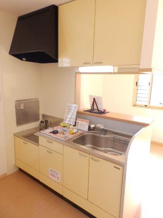 グランフェリオ B棟のキッチン|キッチン