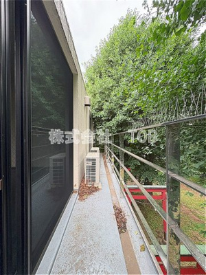 【バルコニー】 | ジュノ羽根木公園 | 洋室10帖側バルコニー