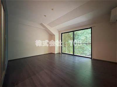 【内装】 | ジュノ羽根木公園 | 洋室10帖①