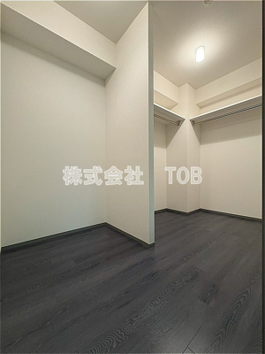 【収納】 | ジュノ羽根木公園 | 洋室10帖①　DEN＆WIC