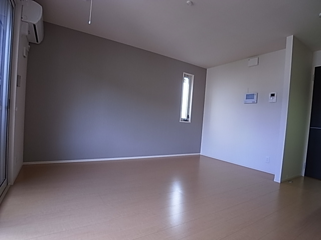 神戸市北区山田町下谷上字中段のアパート