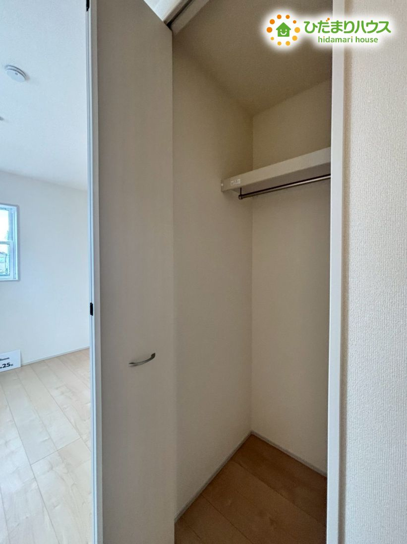 鴻巣市人形3丁目　新築一戸建て　リーブルガーデン　01の内装