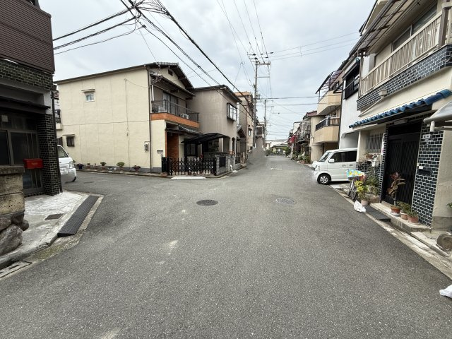 上新築の前面道路含む現地写真