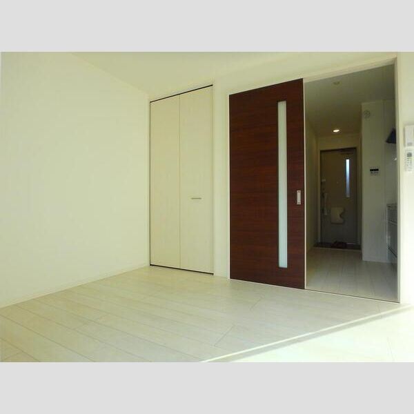 SKハイツの居間・リビング