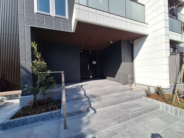 ブルーベル北大塚のエントランス