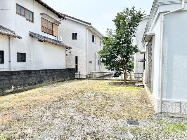 浜名区西美薗　の庭|広々とした庭はお子さまが伸び伸びと遊べる環境です！　