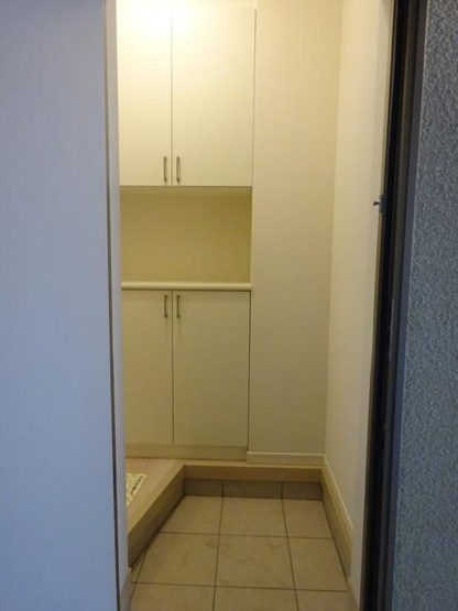 【玄関】 | エストワンツーツー（Ｅｓｔ１２２）