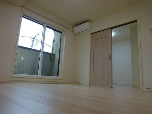 【居間・リビング】 | エストワンツーツー（Ｅｓｔ１２２）