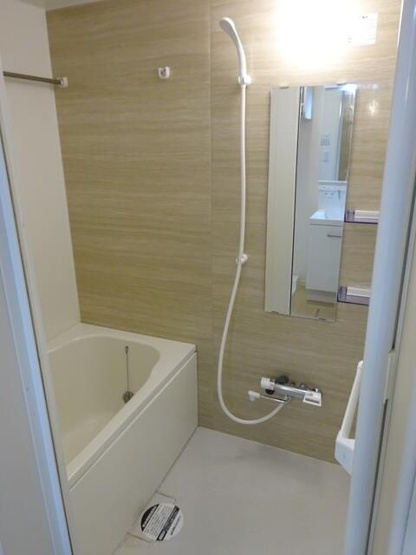 【浴室】 | エストワンツーツー（Ｅｓｔ１２２）