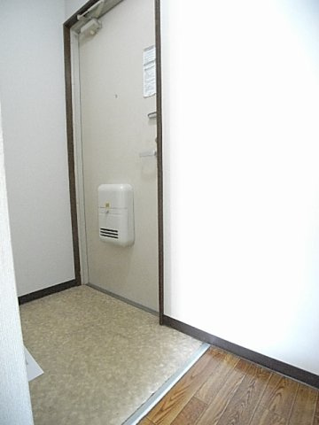 パレドール駅東の玄関