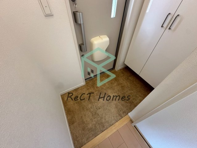 姫路市西今宿戸建の玄関