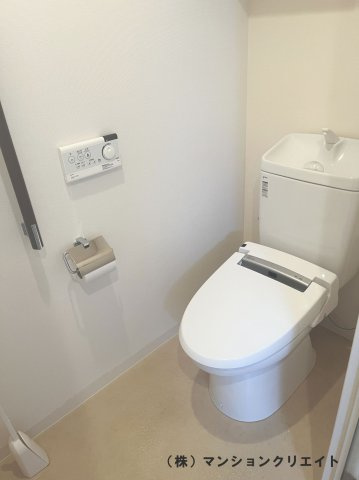 サーパス西別院のトイレ|温水洗浄便座暖房