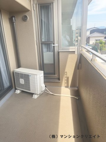 サーパス西別院のバルコニー