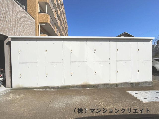 サーパス西別院のその他共用部分|トランクルーム