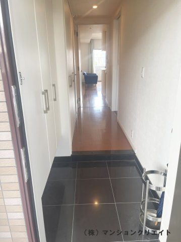 サーパス西別院の玄関|内玄関です