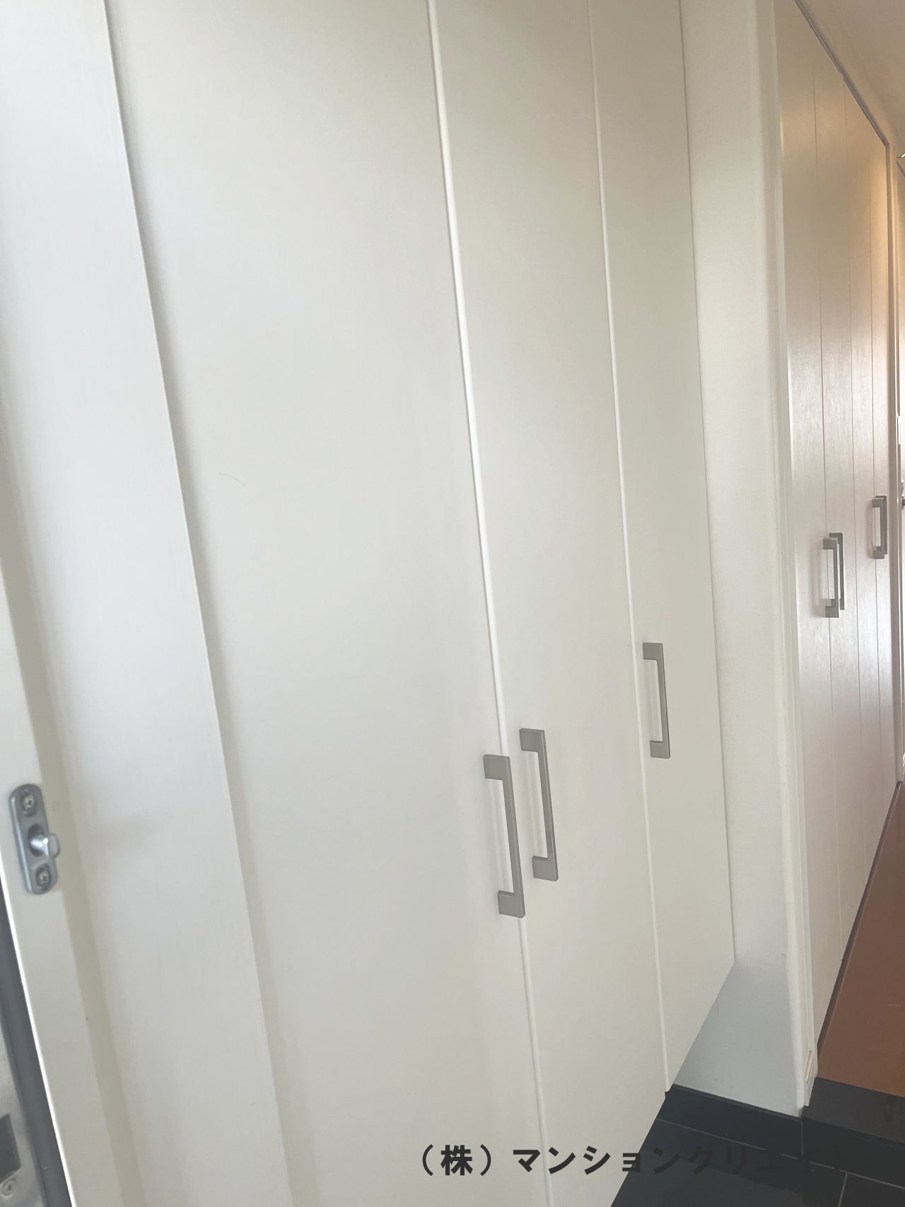 サーパス西別院の収納|玄関のシューズボックス