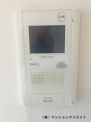 サーパス西別院の防犯設備|テレビモニター付きインターホン