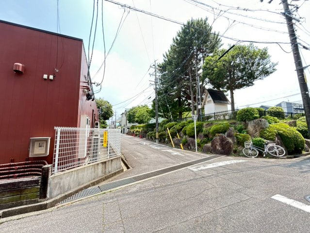 理美容プラーナ岡崎店　隣の周辺