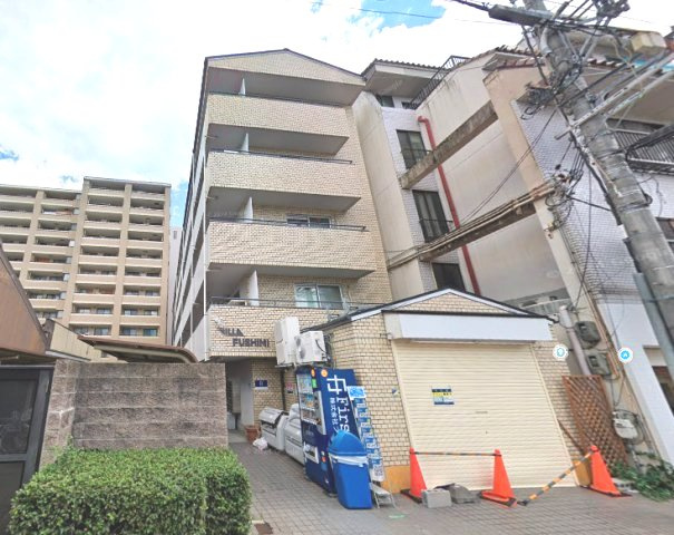 ヴィラ伏見の外観