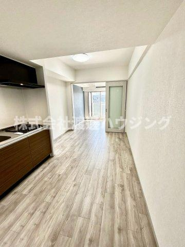 リプネスコート江坂Ⅱの居間・リビング