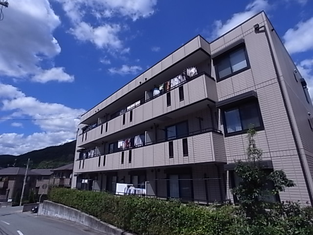 神戸市北区谷上南町のアパートの外観