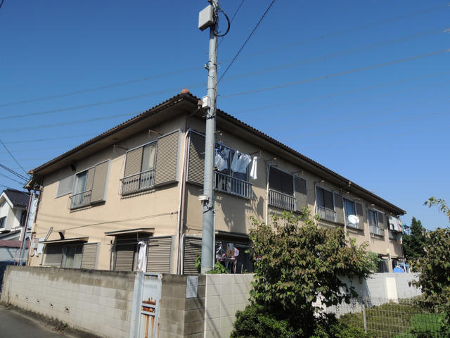 閑静な住宅街で住環境良好です。