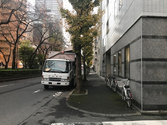 浜町アクセスⅡビルの駐車場