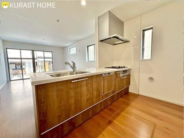 京都市南区久世上久世町　新築戸建のキッチン