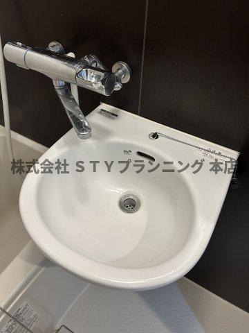 仲介手数料０円！トゥア・ベルティの洗面所