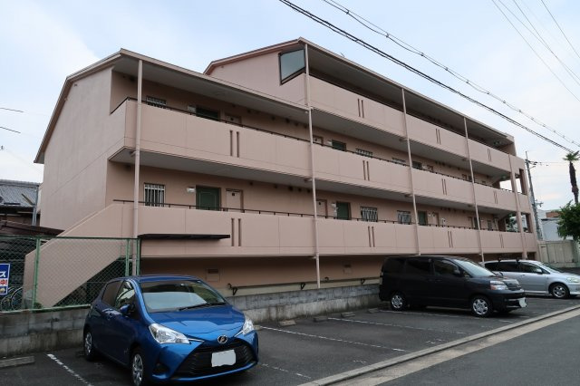 ハイツコスモスの外観|別角度からの外観