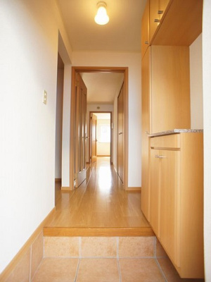 【玄関】 | アニメート・ヴィラE | 玄関スッキリ！