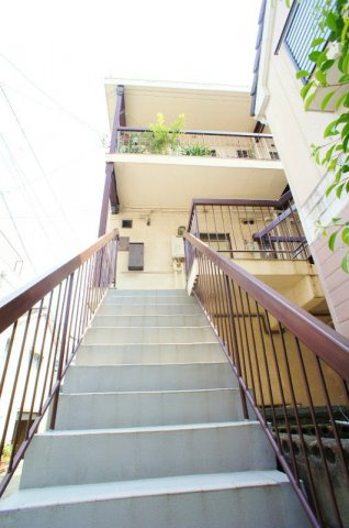 穴井アパート【キャッシュバック対象物件】のロビー