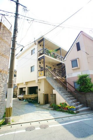 穴井アパート【キャッシュバック対象物件】の外観|外観です