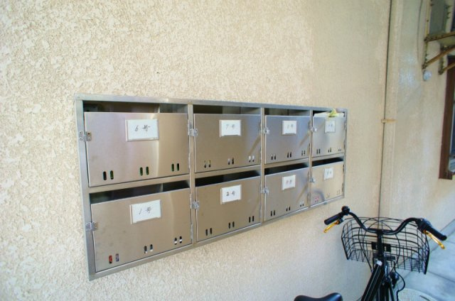 穴井アパート【キャッシュバック対象物件】のエントランス