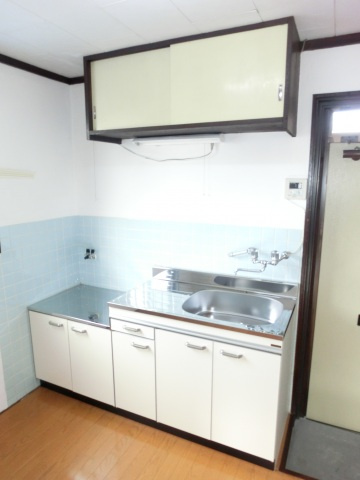 穴井アパート【キャッシュバック対象物件】のキッチン|お料理しやすいキッチンです