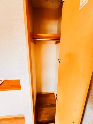 リバティー室岡の収納