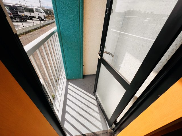 リバティー室岡のバルコニー