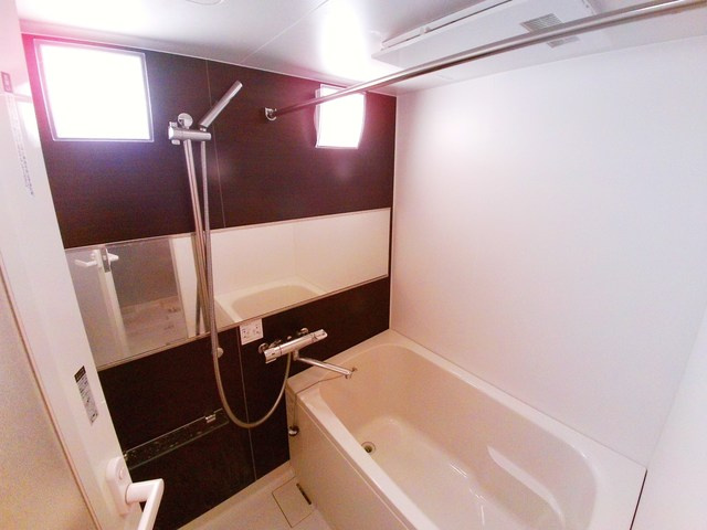 ブエナビスタ神戸イーストの浴室