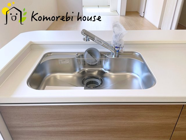 鴻巣人形三丁目　新築一戸建て　リーブルガーデン　01のキッチン|お料理しやすいキッチンです