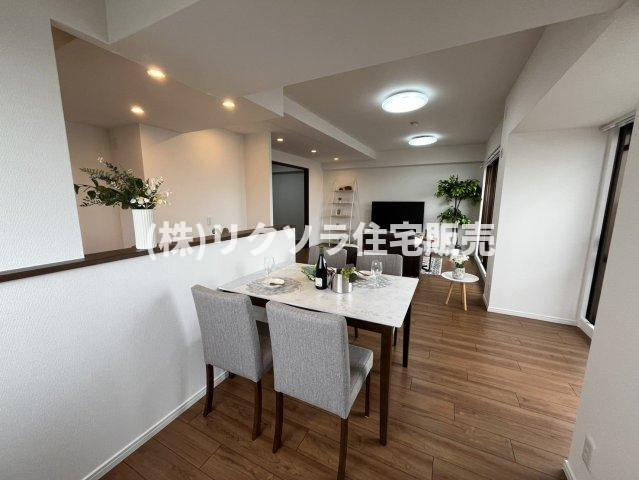 ファミール寝屋川パークサイドのダイニング|LDK18.0帖
■物件内覧・資金計画相談・住宅ローン相談、リフォーム相談、お問合せ受付中■
※当日・翌日のご内覧、ご相談はお電話でのお問合せがスムーズです！