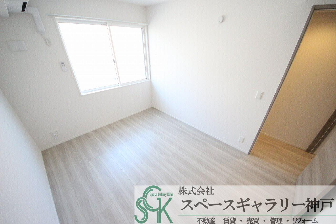 オルテンシアの寝室|※お部屋により仕様が異なる場合があります。