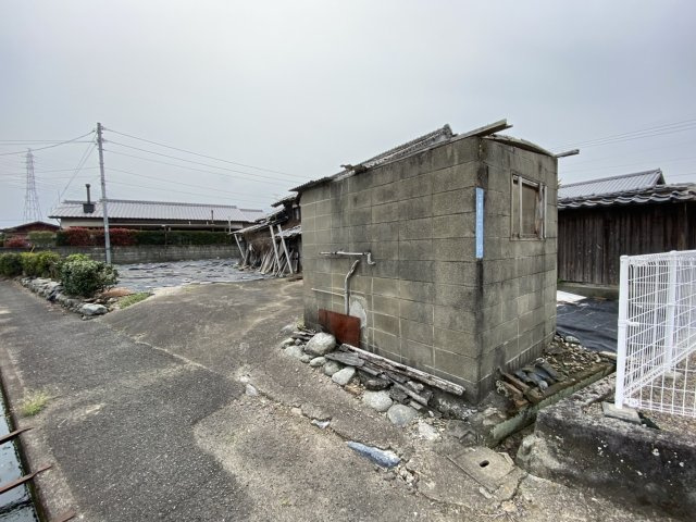 下泉町1丁目の周辺