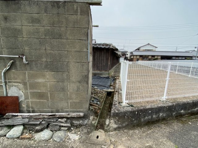 下泉町1丁目の周辺