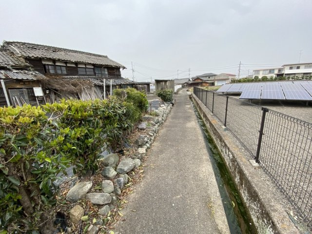 下泉町1丁目の周辺